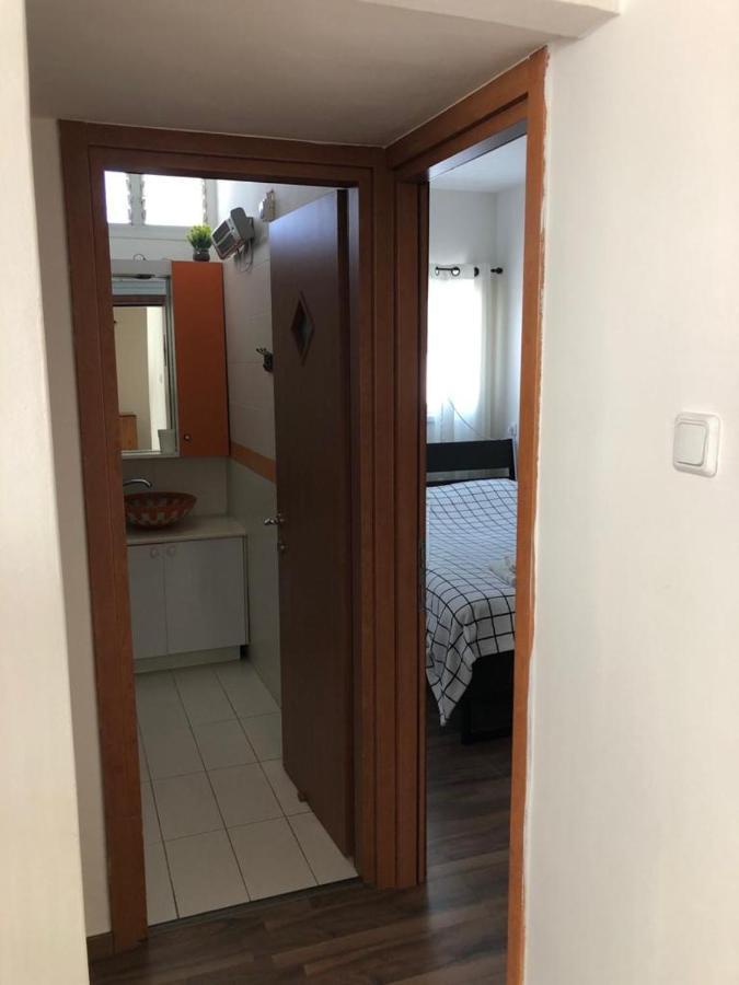 Sky Home Apartment Jabotinsky 8 Bat Yam Ngoại thất bức ảnh